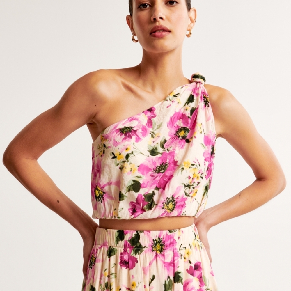 Abercrombie & Fitch Floral One-Shoulder Top and Skirt Set